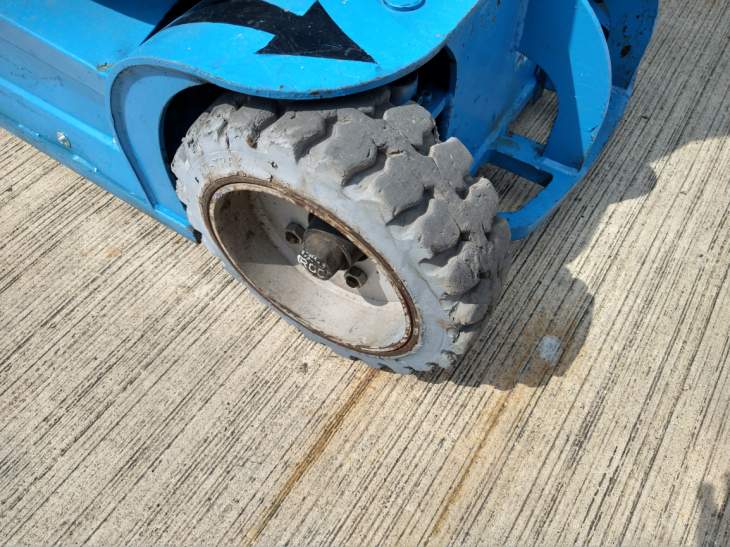 Afbeelding ATN Piaf 1000R (027)