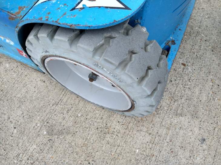 Afbeelding ATN Piaf 880R (054)
