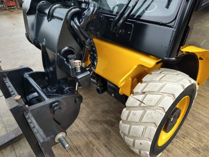 Afbeelding JCB 520-40 4WS (155)