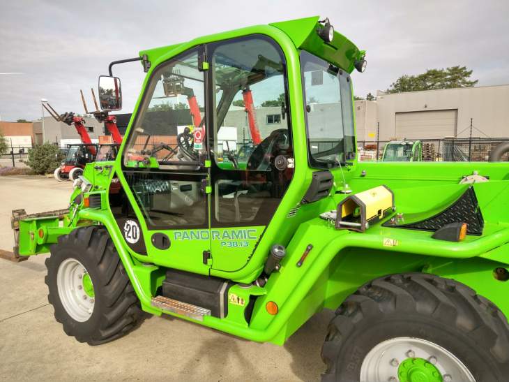 Afbeelding MERLO P38.13 (572)