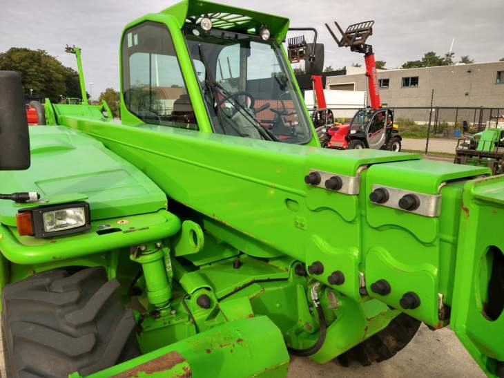 Afbeelding MERLO P38.13 (572)