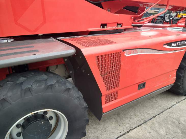 Afbeelding MANITOU MRT 2150 (471)
